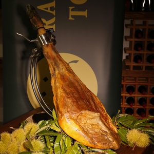 Jamón de Castaña <b>(PRECIO POR KG POR PIEZA)</b>